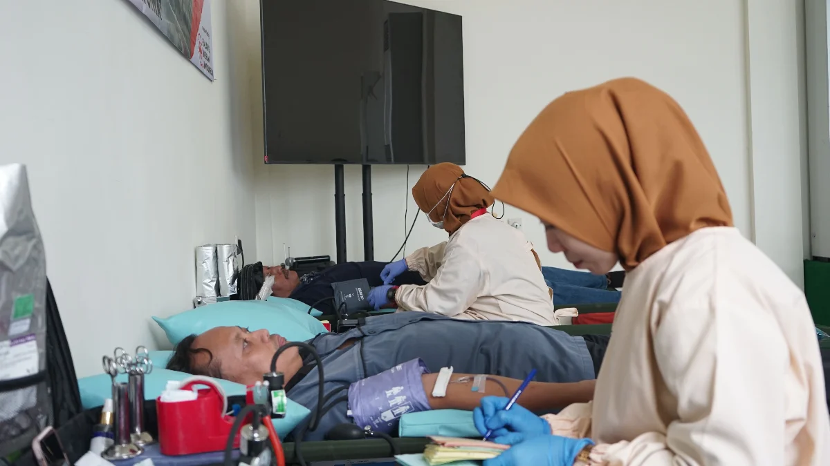 Kegiatan donor darah PT Inkasa Jaya Aluminium bersama UDD PMI Kabupaten Sidoarjo